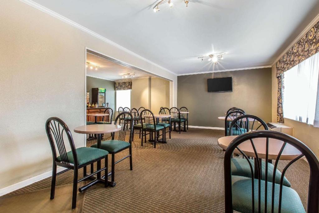 Quality Inn Homewood Birmingham I-65 Exterior photo