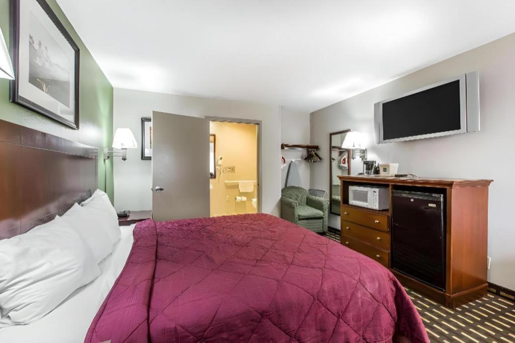 Quality Inn Homewood Birmingham I-65 Exterior photo