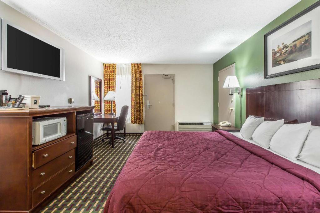 Quality Inn Homewood Birmingham I-65 Exterior photo