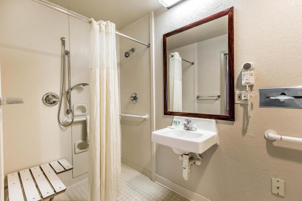 Quality Inn Homewood Birmingham I-65 Exterior photo